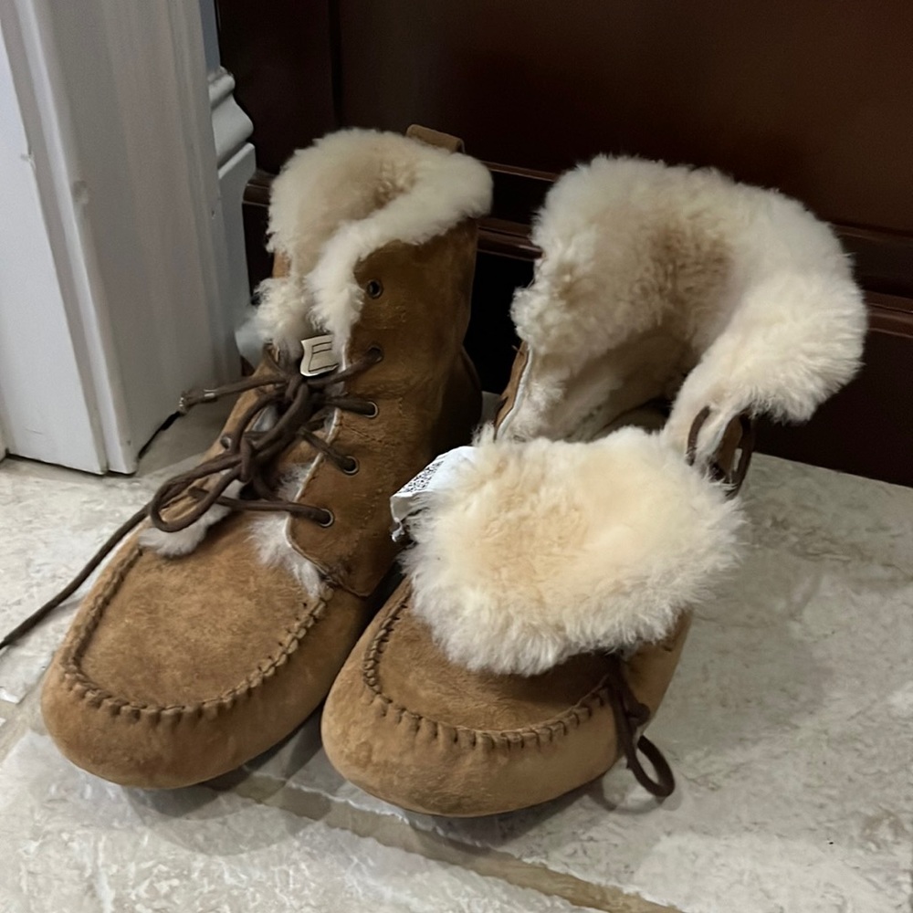 Size 9 women UGG Moccasins